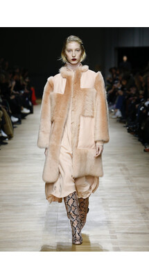 Rochas Fall 2018 Ready-to-Wear , Rochas осень зима 2018 , Fashion show , неделя моды в Париже , PFW , Mainstyles